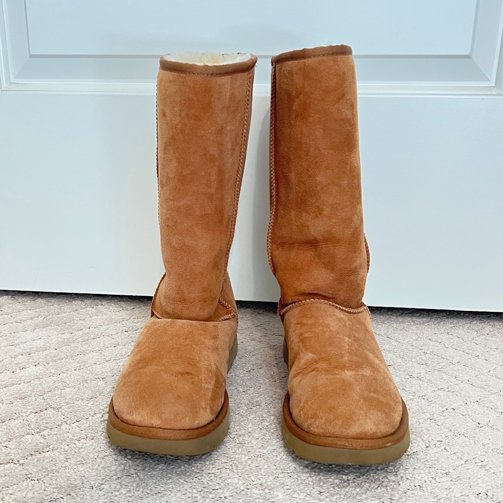 UGG Classic Tall Boot Chestnut Brown 9
